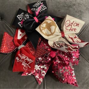 NEW Bundle of 4 Gorgeous Cheerleader Hair Bows
